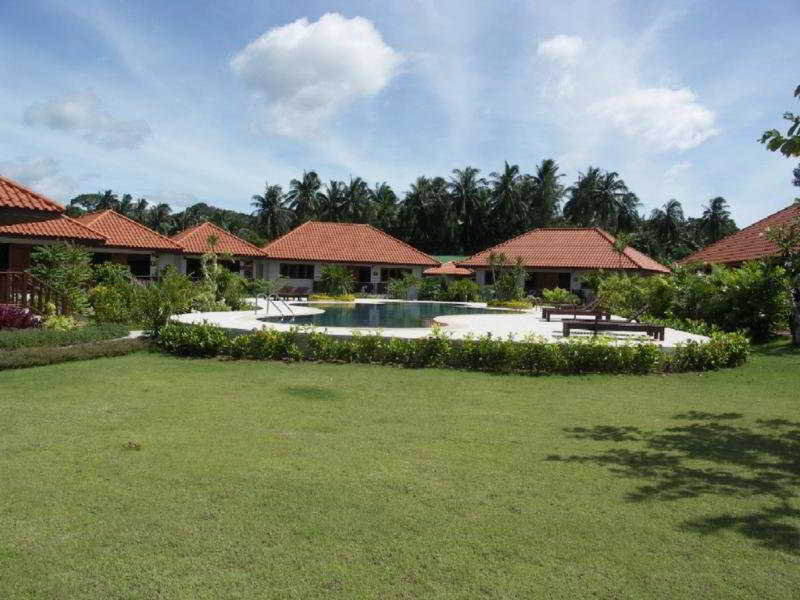 Sailom Resort Bangsaphan Bang Saphan Exterior photo